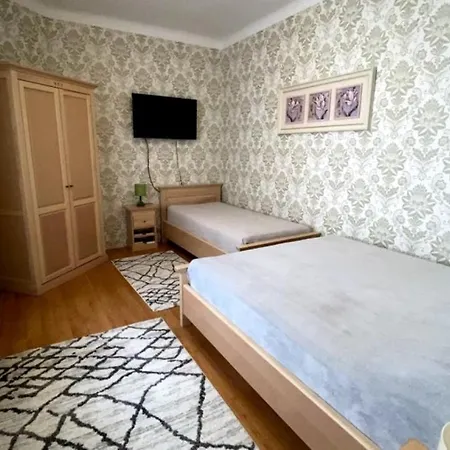 Feherhaz Alkalmi Szallo Hotel miłości Pécs