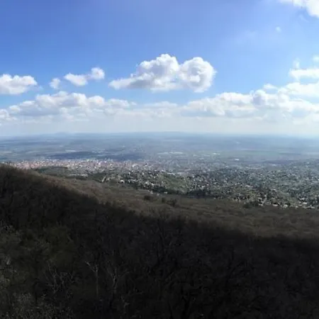 Feherhaz Alkalmi Szallo 2*