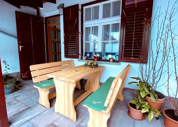 Feherhaz Alkalmi Szallo Hotel miłości 2*